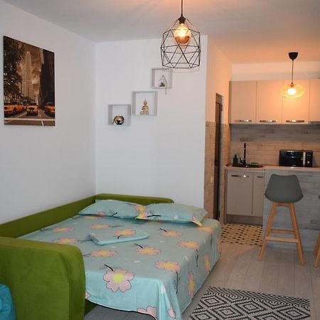 Apartament Lili Studio - Saturn Zewnętrze zdjęcie