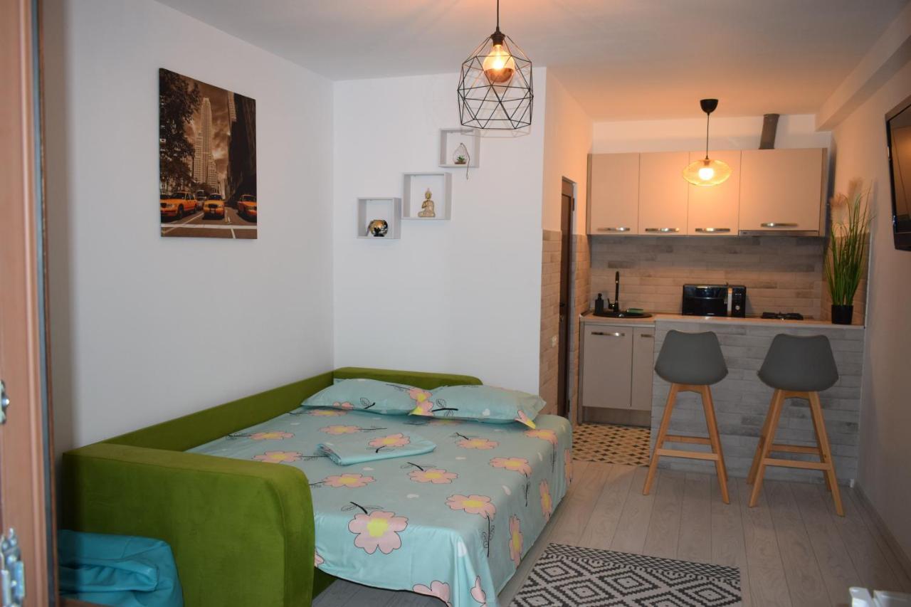 Apartament Lili Studio - Saturn Zewnętrze zdjęcie